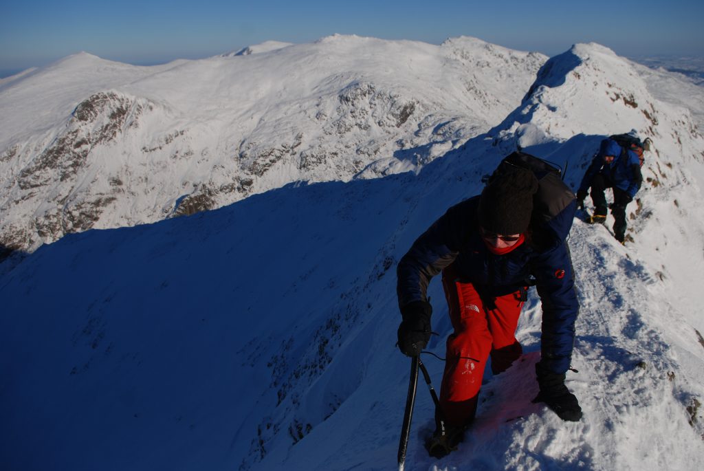 HUMAN FACTORS IN DECISION MAKING IN AVALANCHE ASSESSMENT
