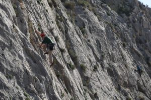 Echo fixe, 4a, one of the many great easy routes at Toic Far Oeste.